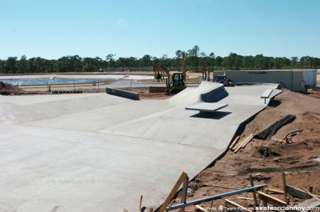 Team Pain builds a skatepark in Englewood Florida