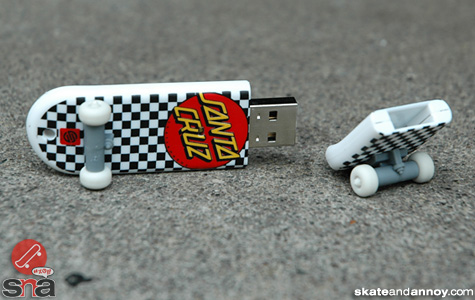 SkateDrive: USB memory skateboard