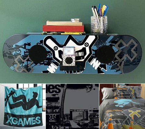 Skateboard shelf with ipod dock