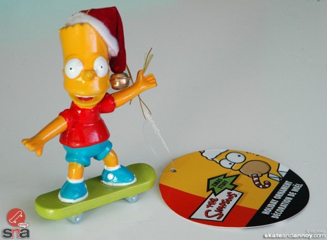 Bart Simpson skateboarding x-mas ornament