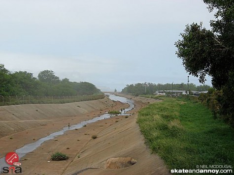 Drainage ditch at Kahalui airport Maui 0207
