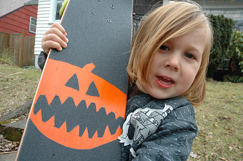 pumpkin skateboard